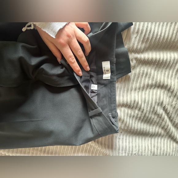 Size 8 Charcoal Gray Aritzia Babaton agency pant Wool twill high-waisted trouser - Picture 4 of 6